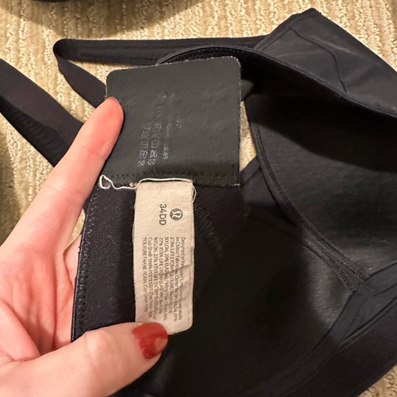 Run Times Lululemon High Support Bra - Picture 6 of 10